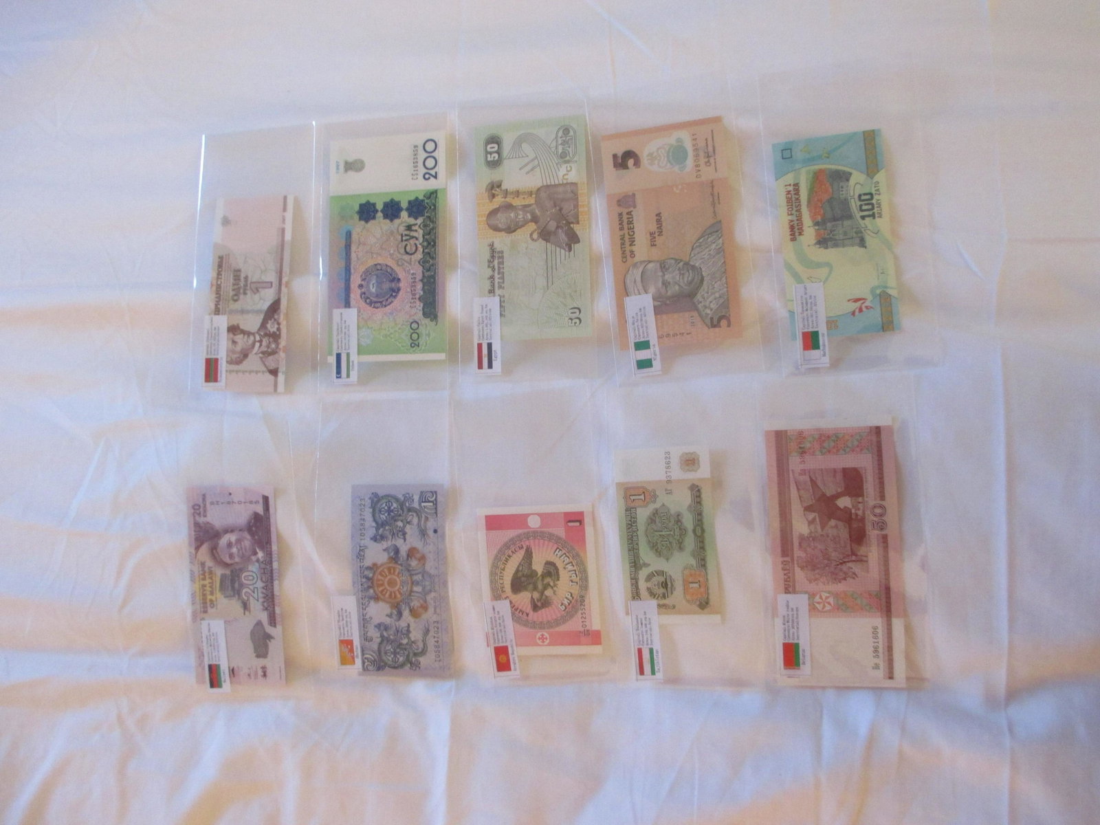 lot of 10 foreign notes: nice lot
