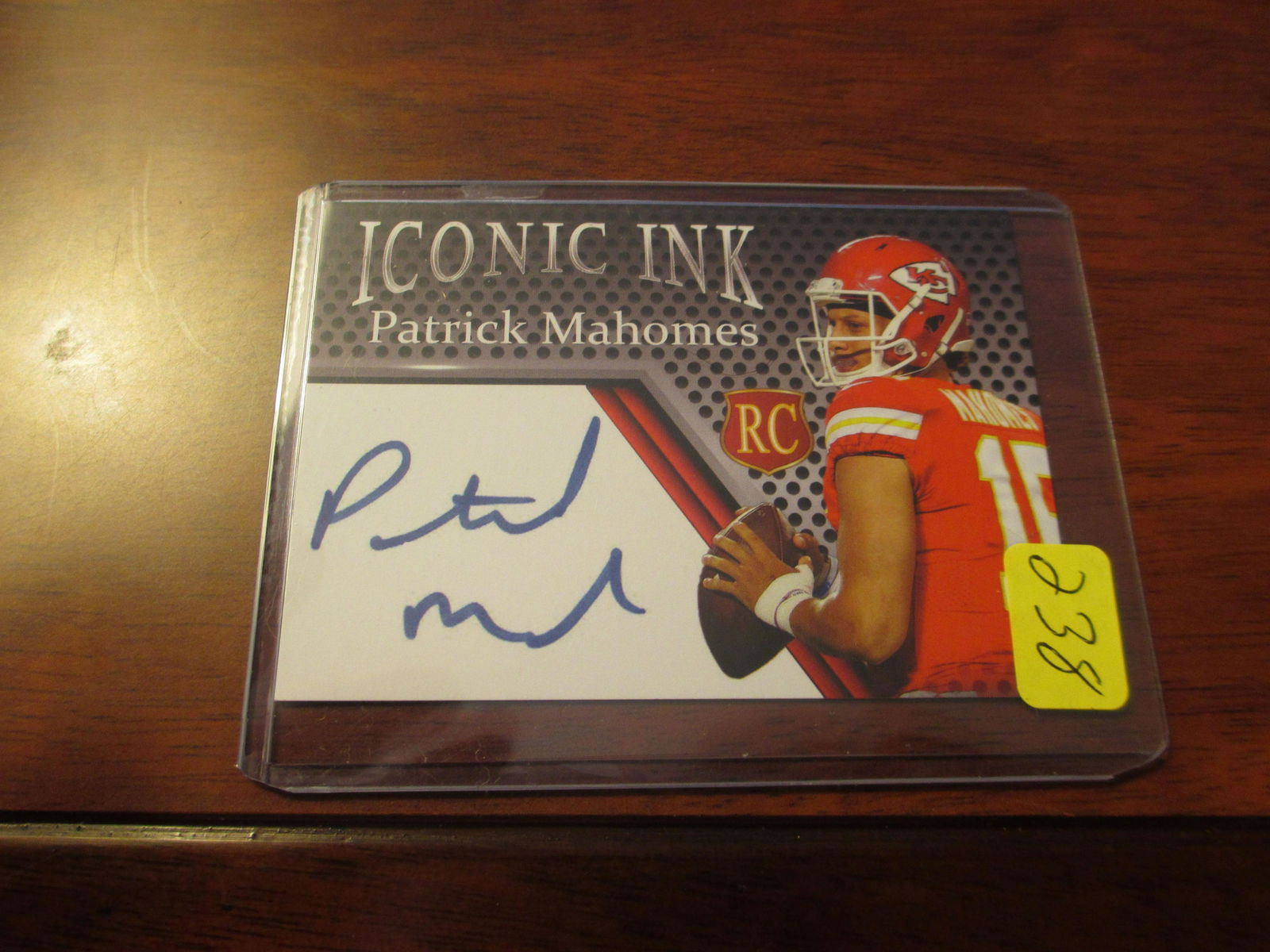 patrick mahomes facsimile auto rookie card (1 of 1)