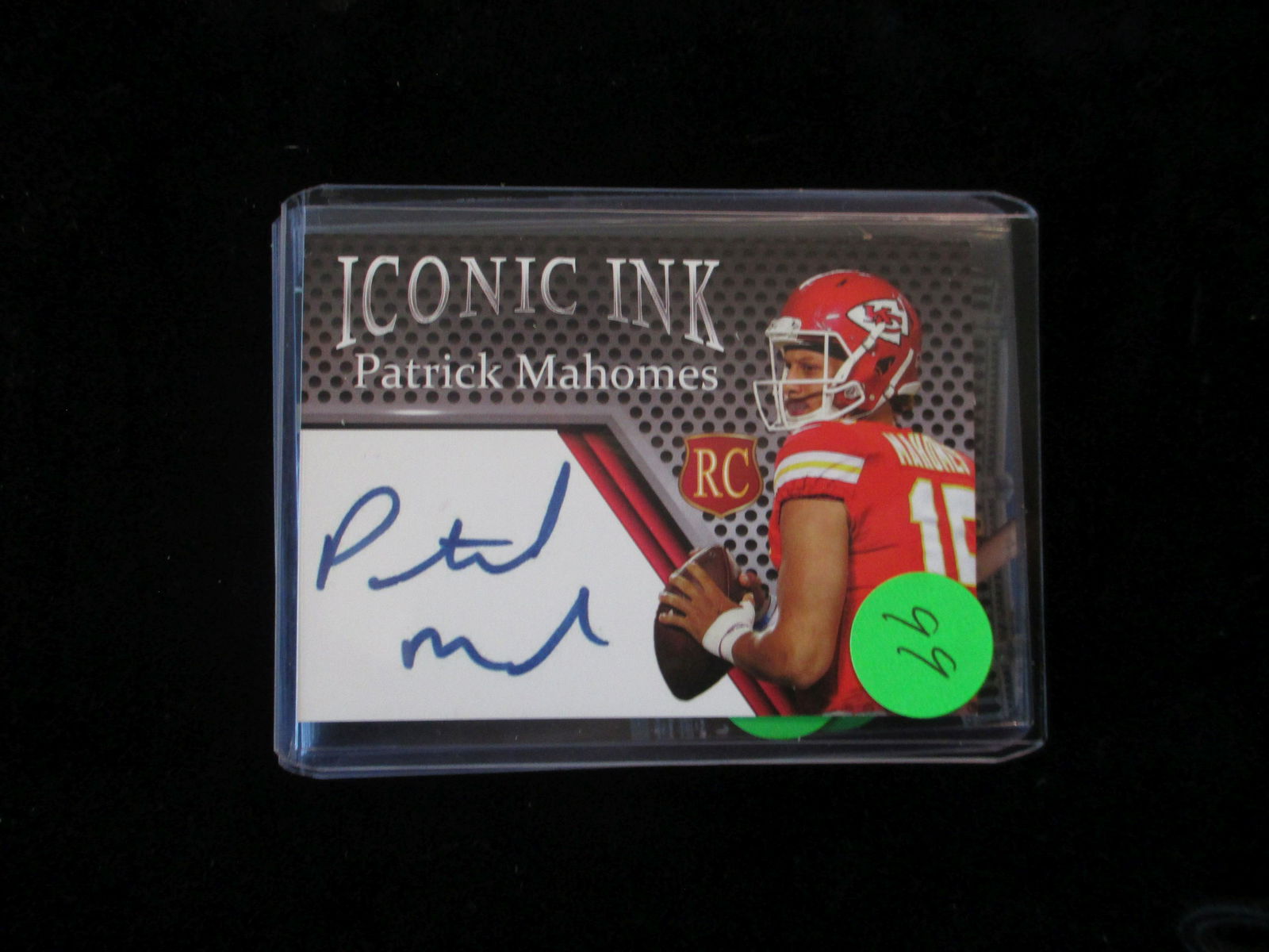 patrick mahomes facsimile auto (1 of 1)