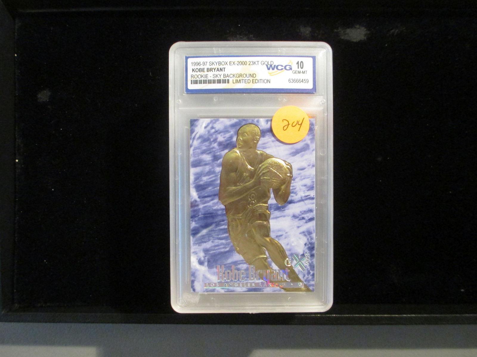 wcg graded kobe bryant rookie mint 10 sky background (1 of 1)