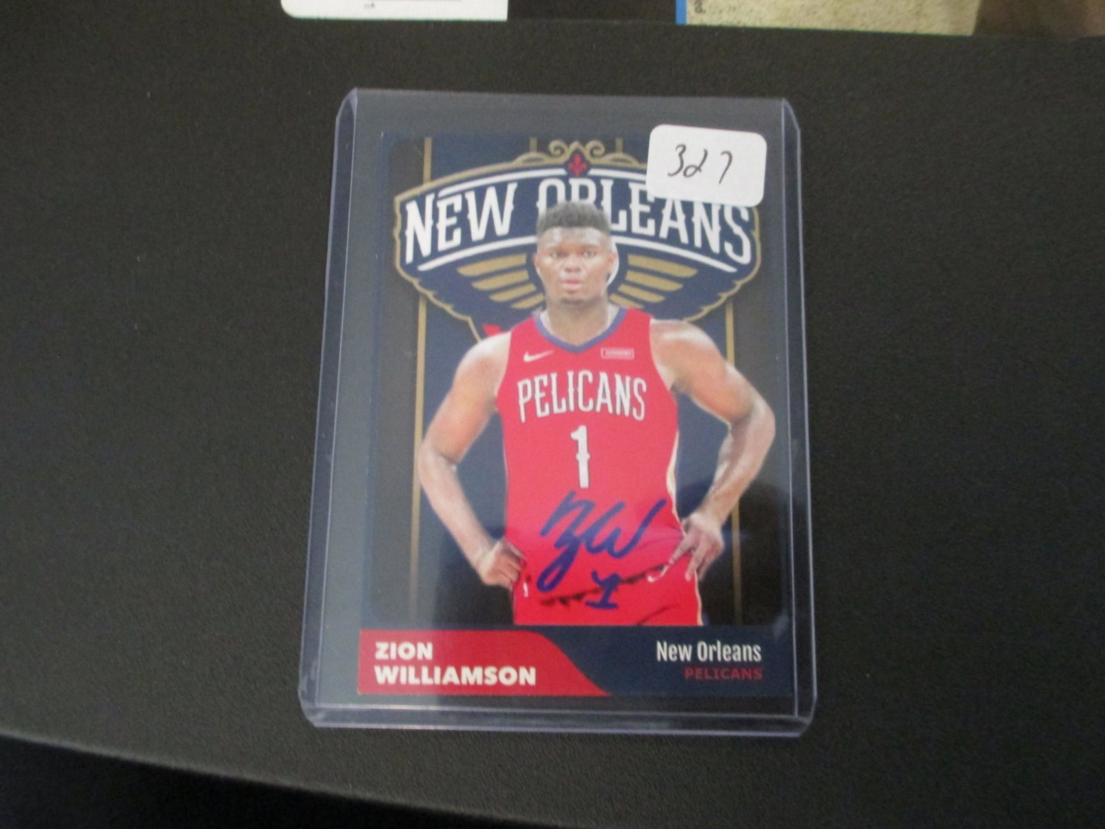 facsmile auto zion williamson: facsimile auto