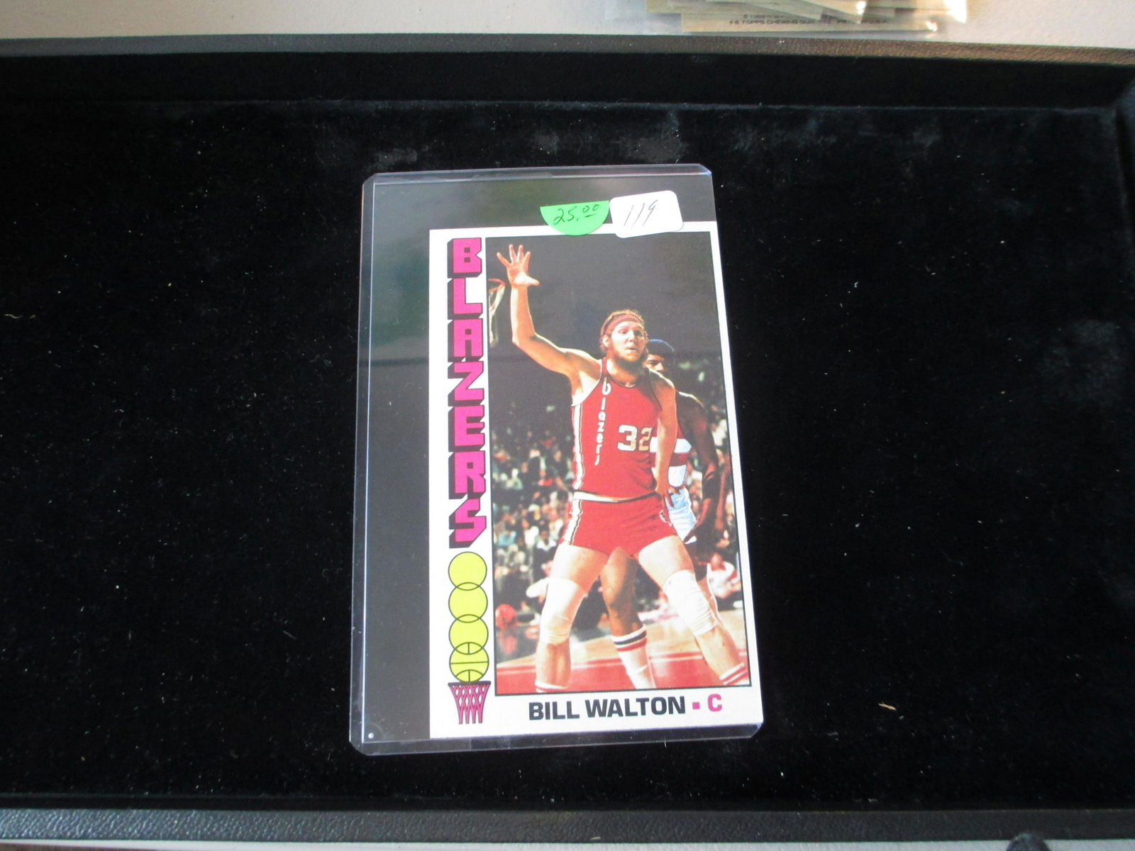 vintage large basketball card bill walton: vintage card