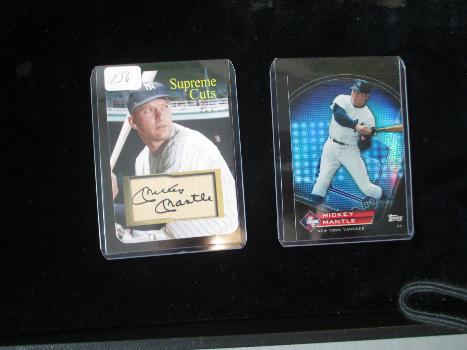 mickey mantle facsimile auto and insert card (1 of 1)