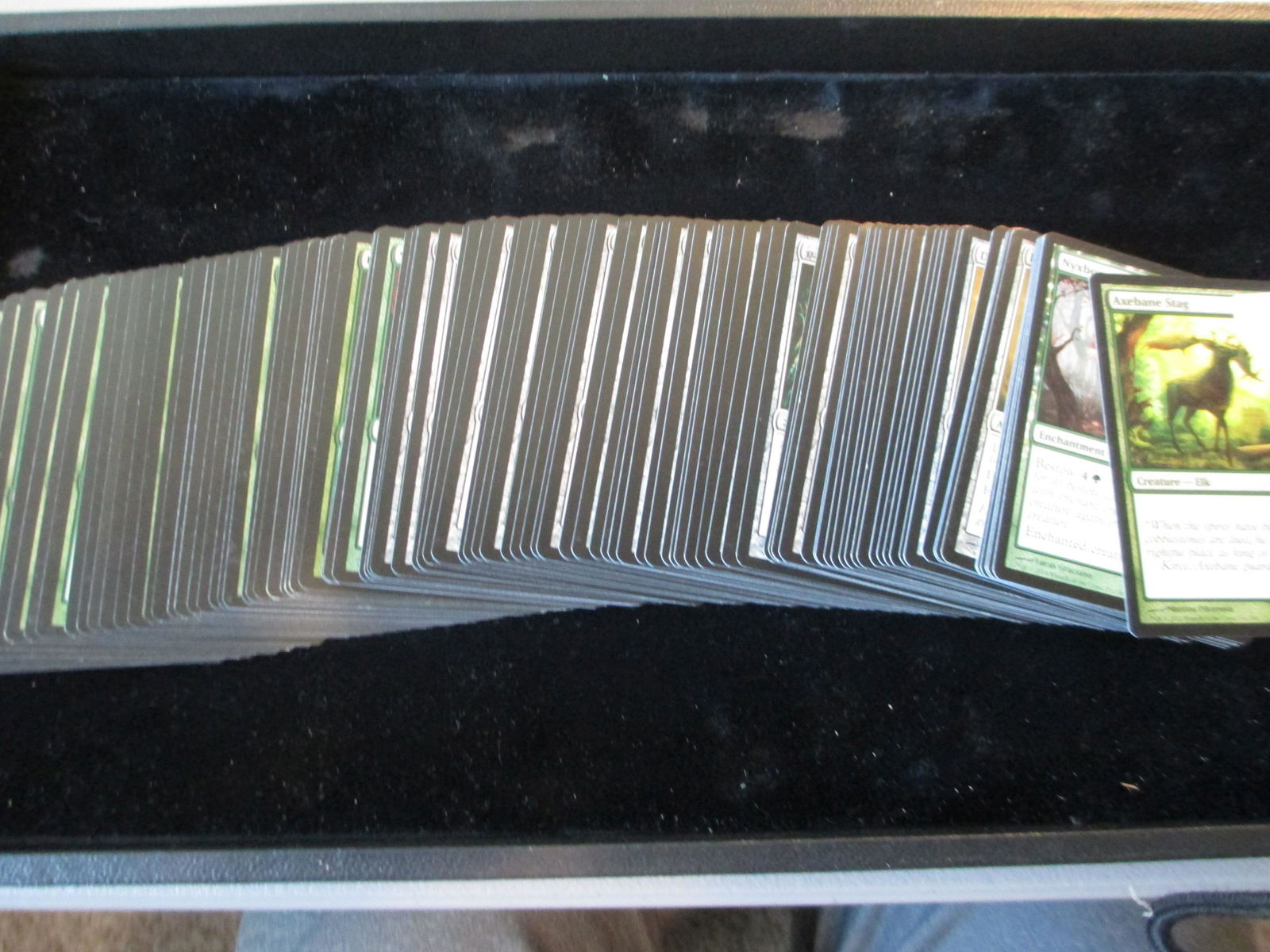 lot of 100 magic the gathering cards: big lot