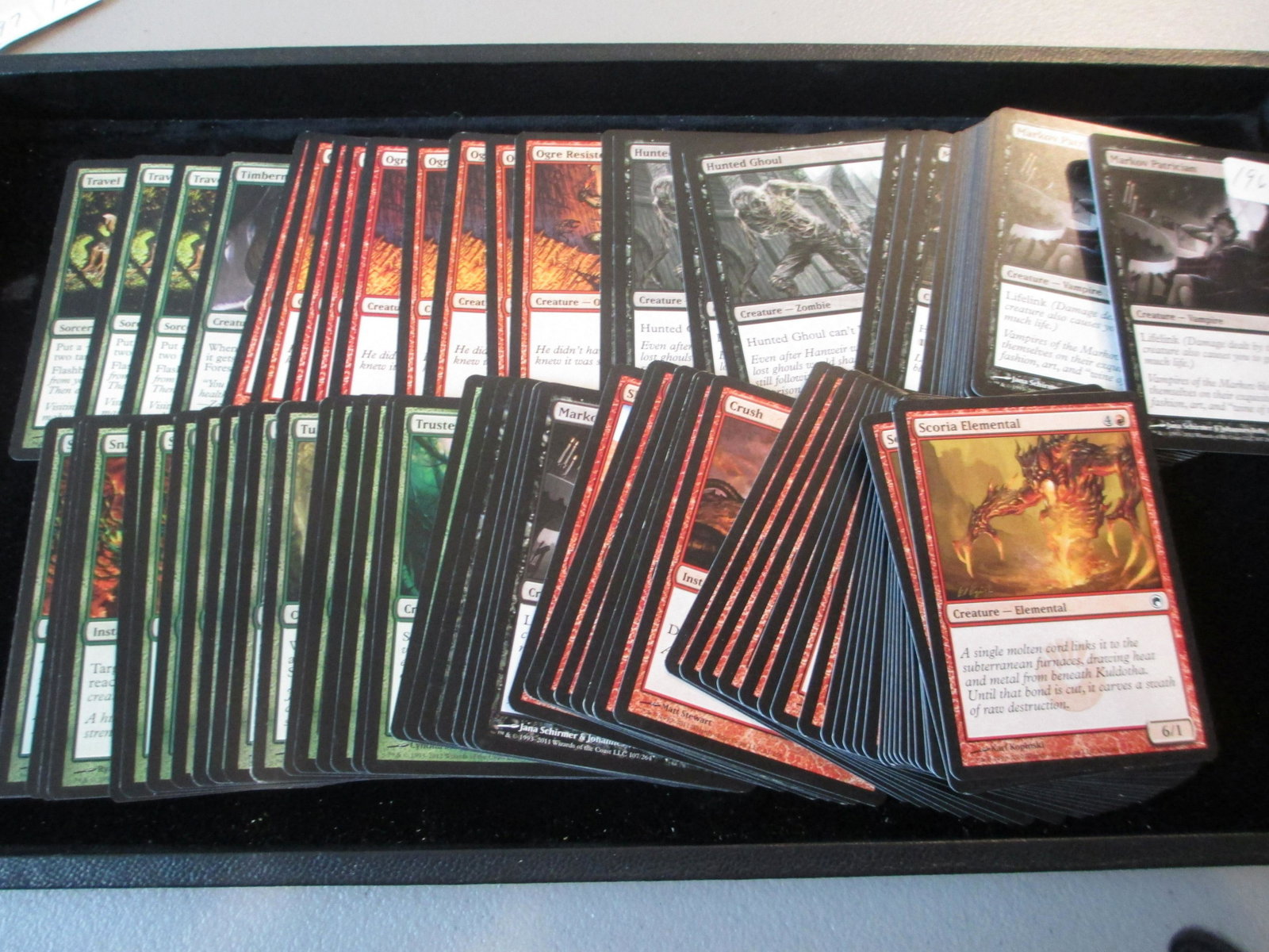 lot of 100 magic the gathering cards: big lot