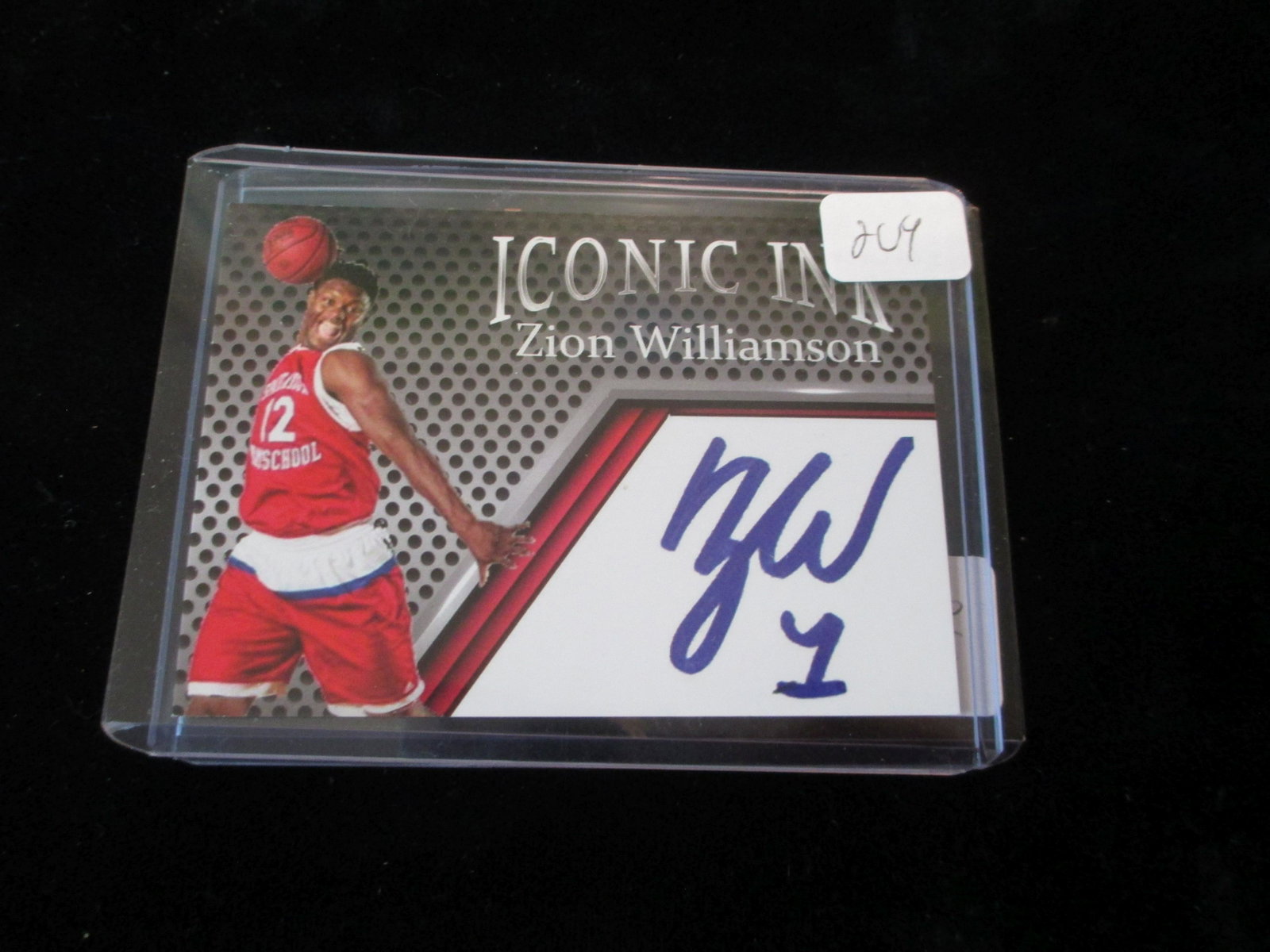 zion williamson rookie facsimile auto rookie new: rookie