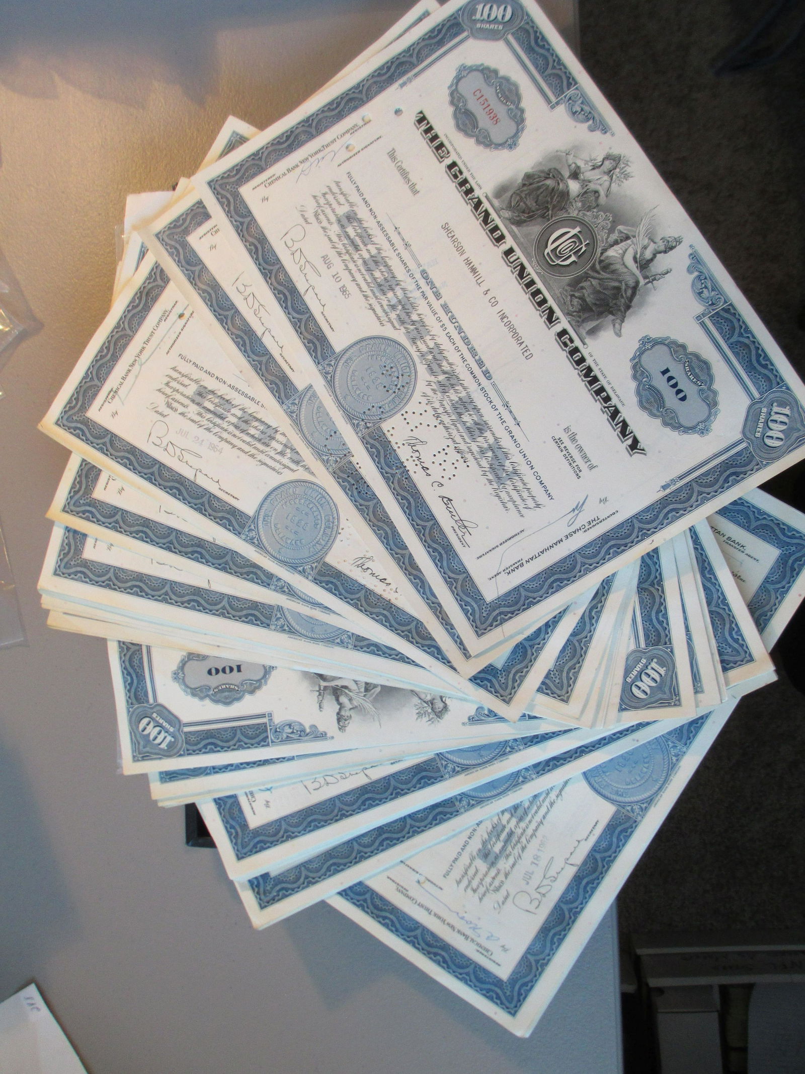 lot of 100 the grand union company stock certificates (1 of 1)