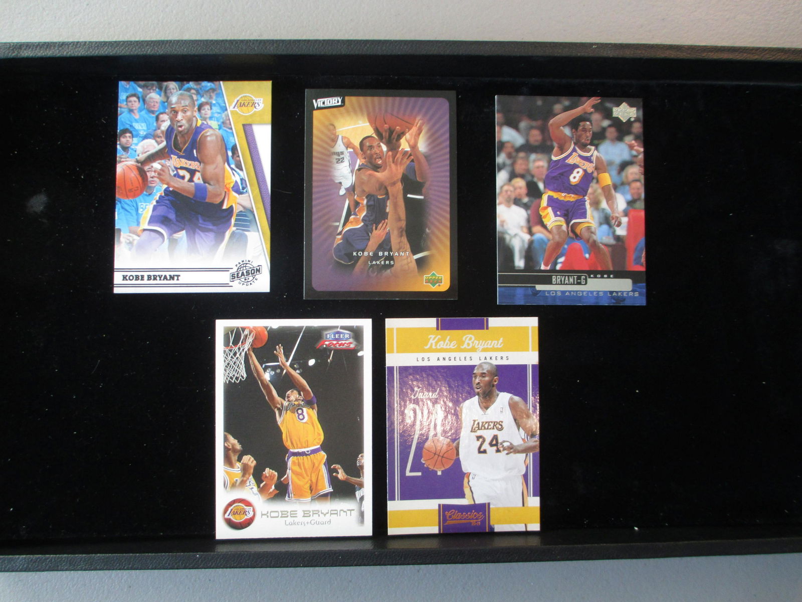 lot of 5 kobe bryant card (1 of 1)