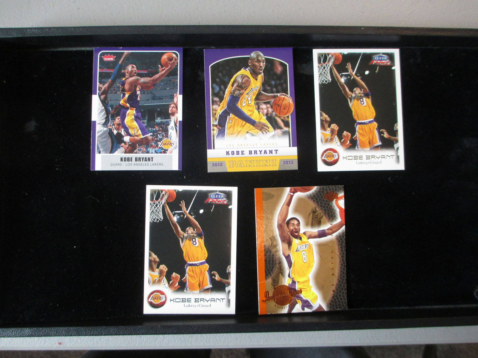 lot of 5 kobe bryant cards (1 of 1)