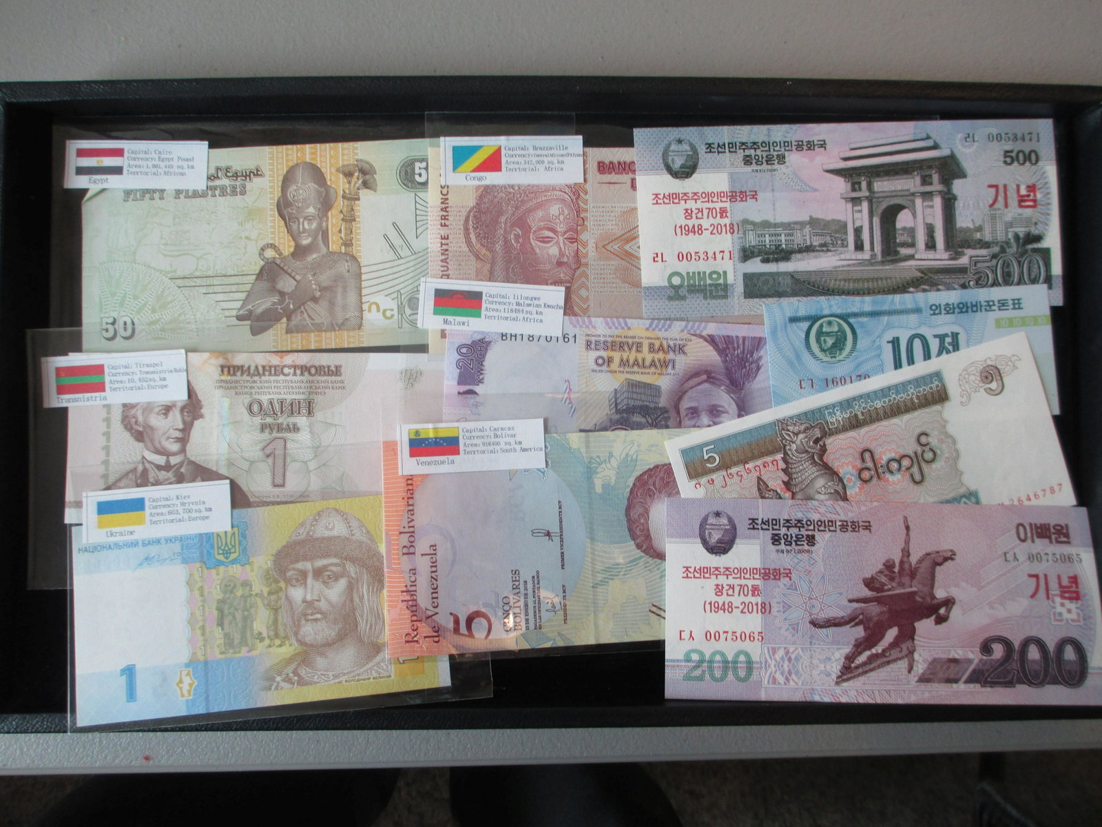 lot of 10 foreign notes: nice mixture