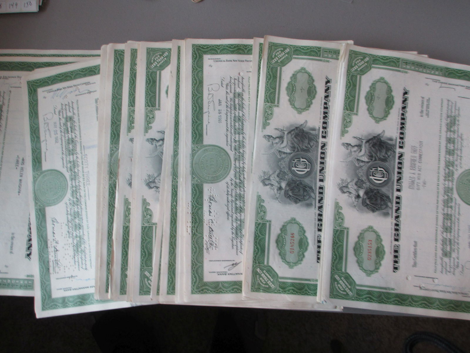 lot of 100 the grand union company stock certificates (1 of 1)