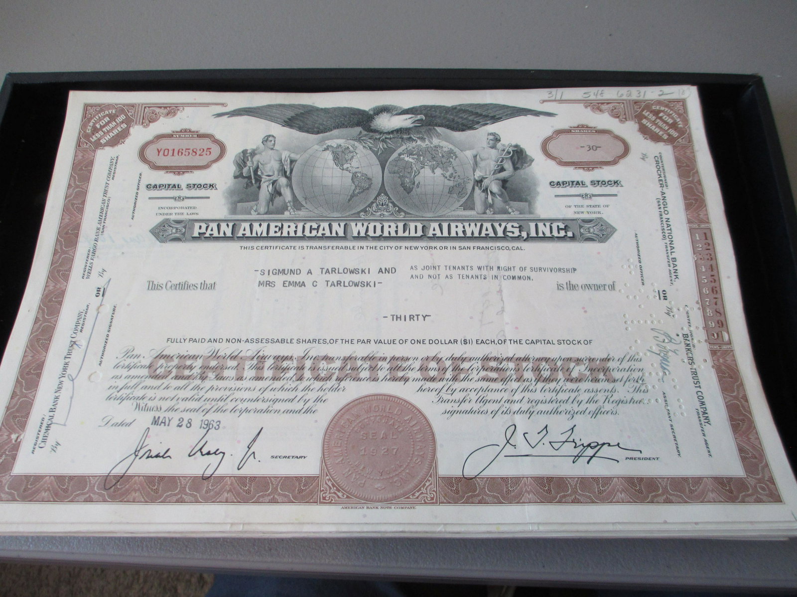 pan american world airways inc stock certificate: rare find authentic and original