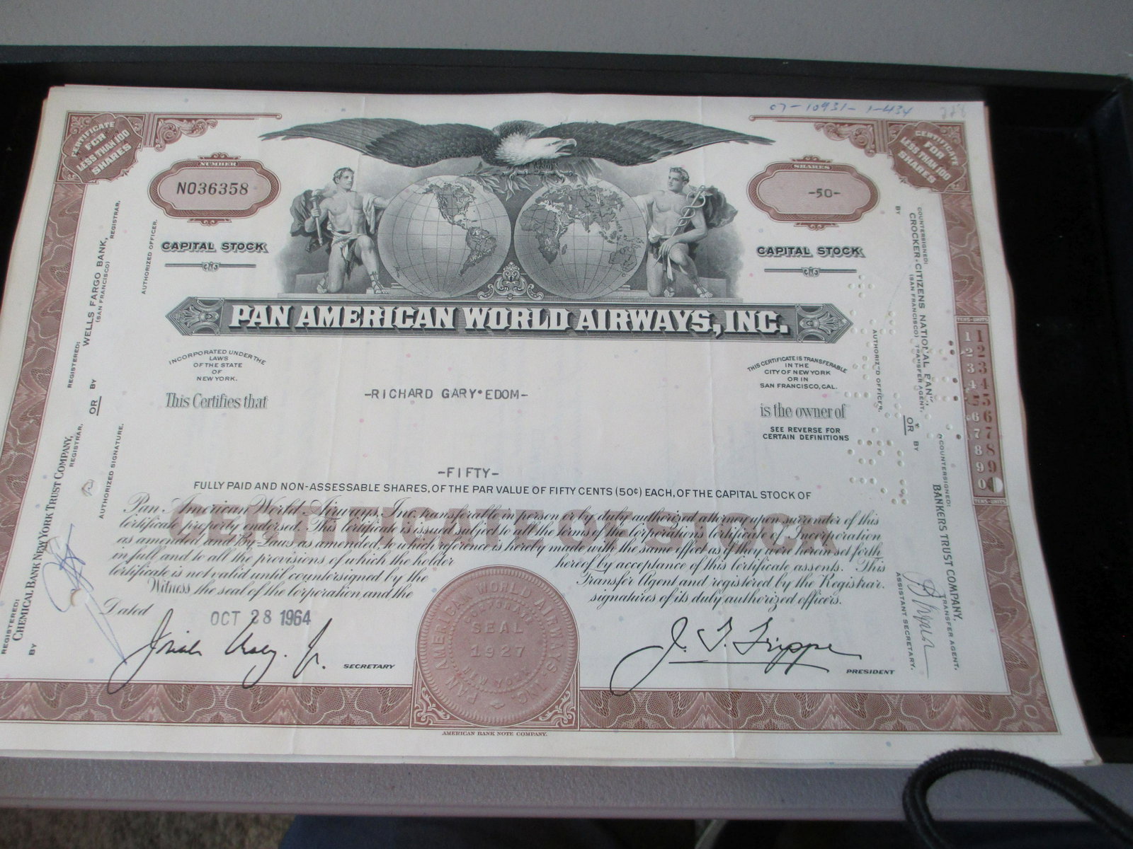 pan american world airways inc stock certificate: rare find authentic and original