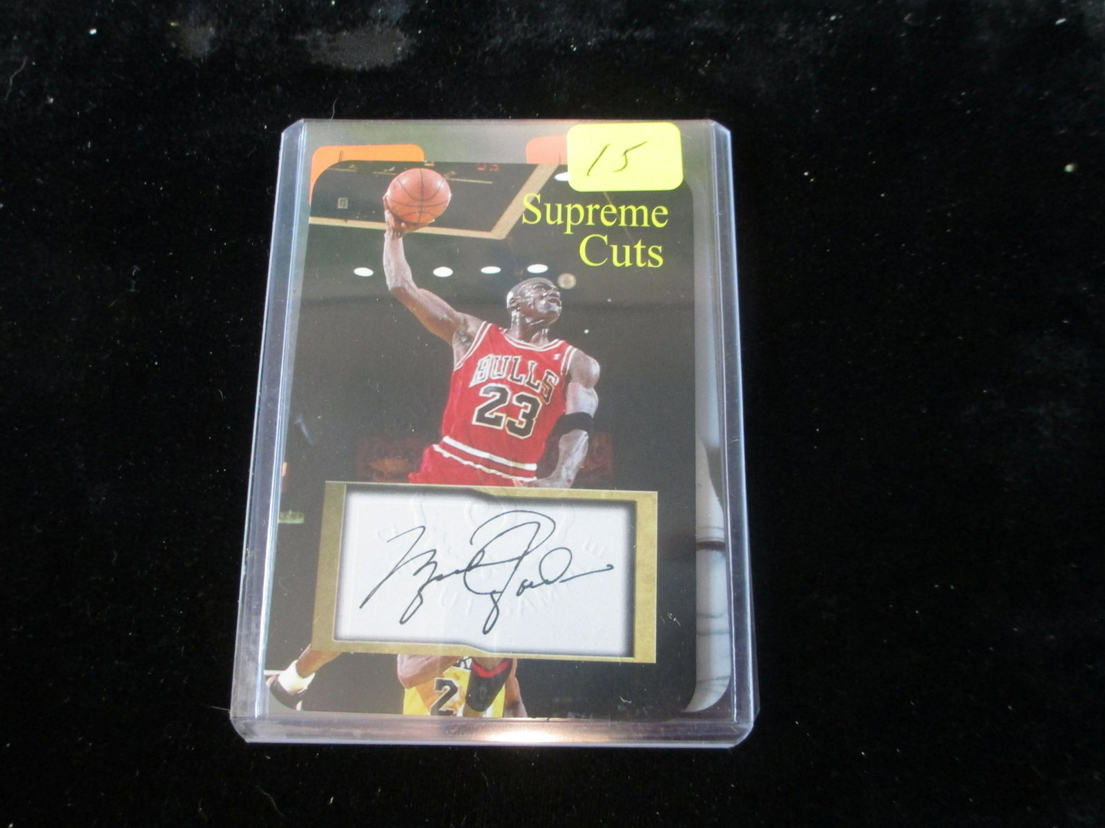 michael jordan facsimile auto: bulls great