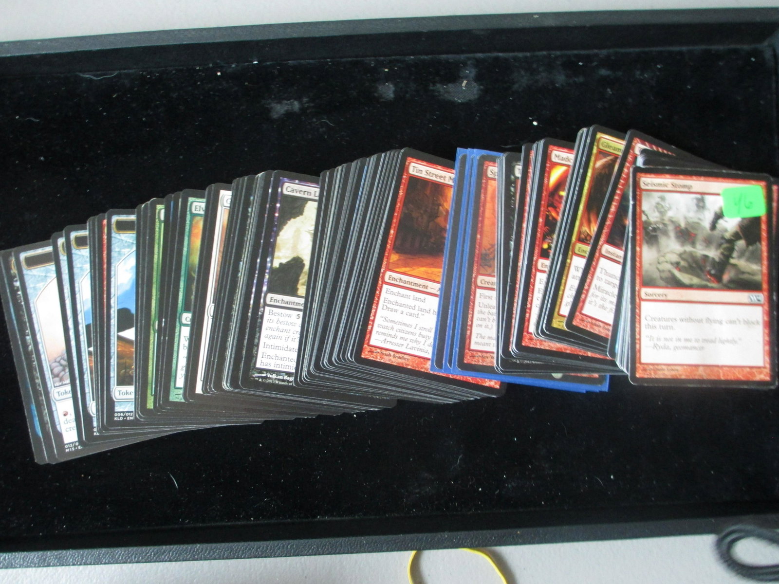 lot of 100 magic the gathering cards: large lot