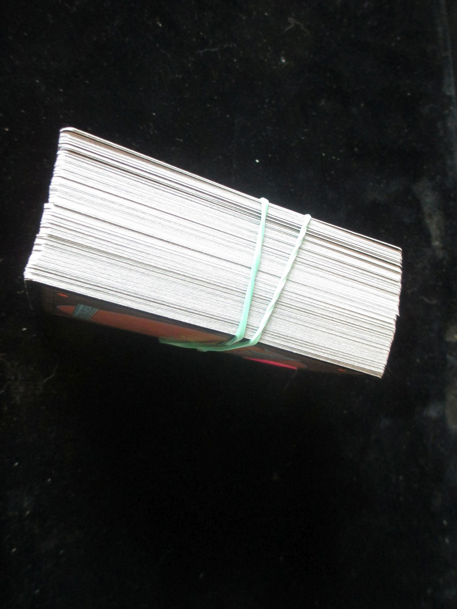 lot of 100 magic the gathering cards: massive lot