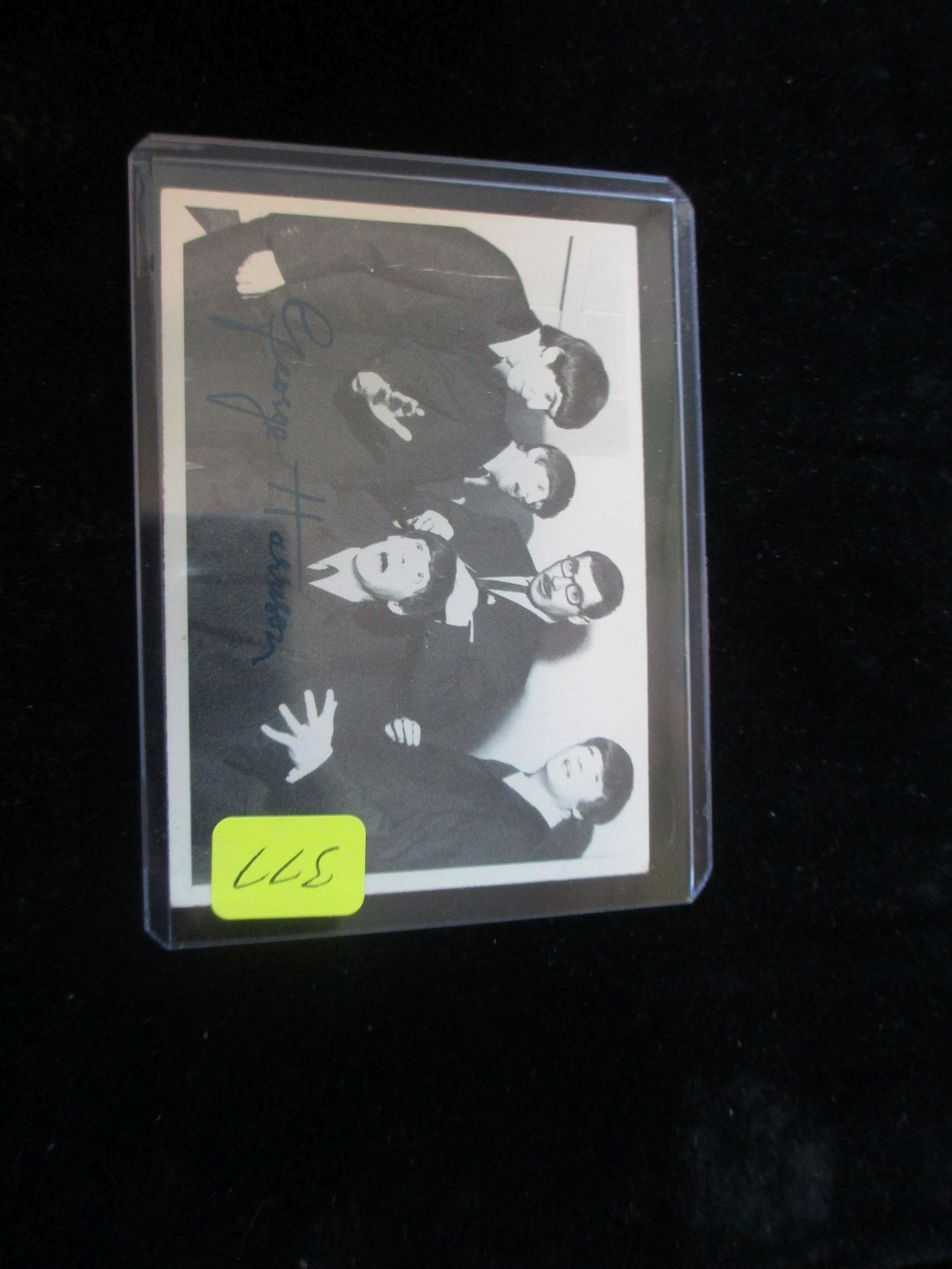 1964 beatles geoge harrison signed card no coa: beatles
