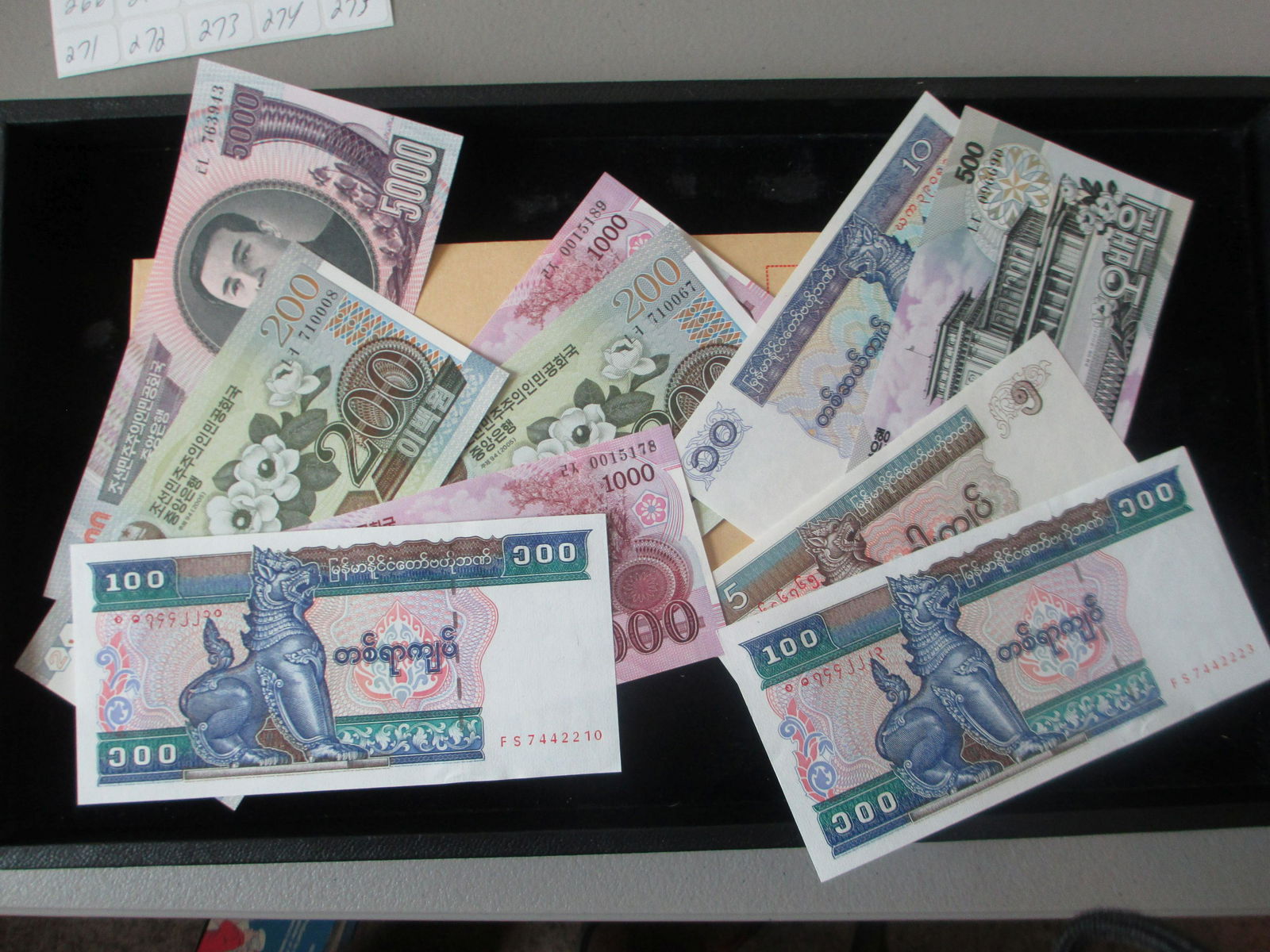 lot of 10 foreign notes (1 of 1)