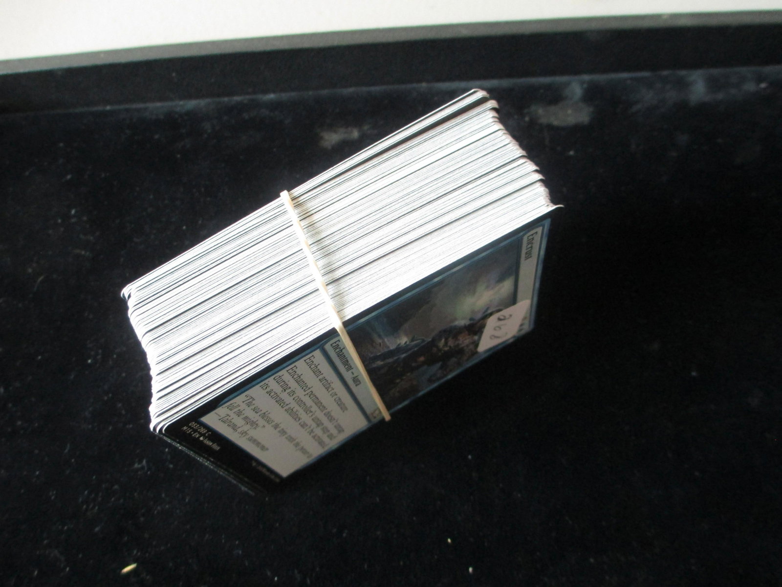 lot of 100 magic the gathering cards: nice lot