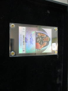 james white signature card: in hard screwdown holder