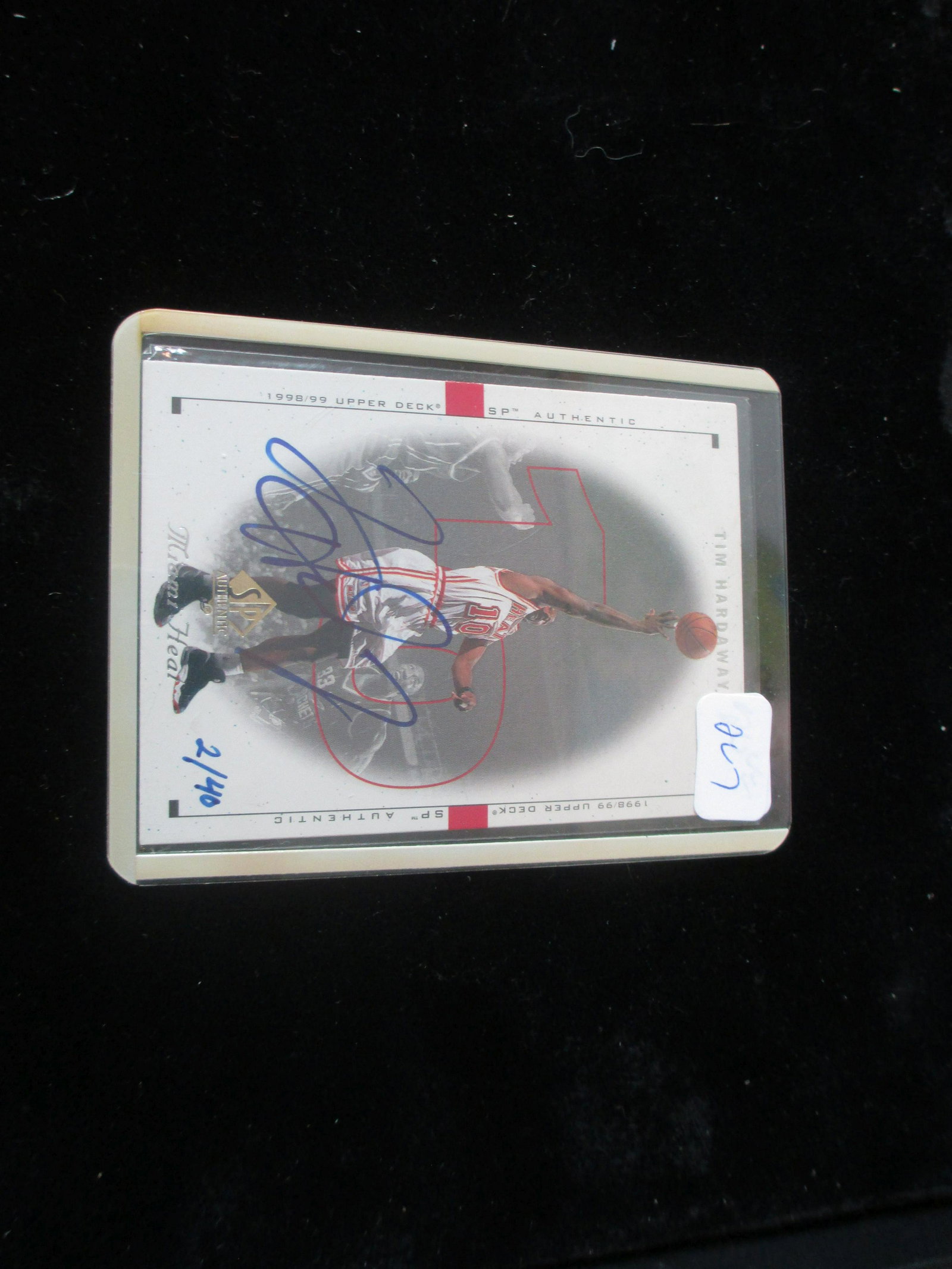 tim hardaway signature card numbered 02/40: in top loader