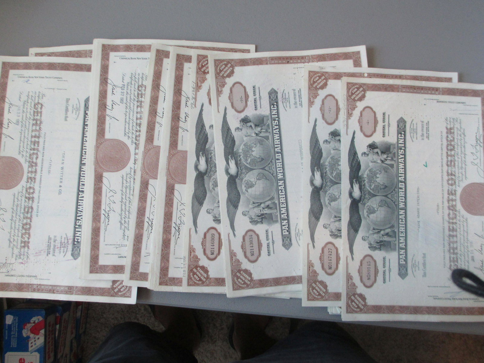 lot of 100 stock certicates pan american world airways: hoard lot