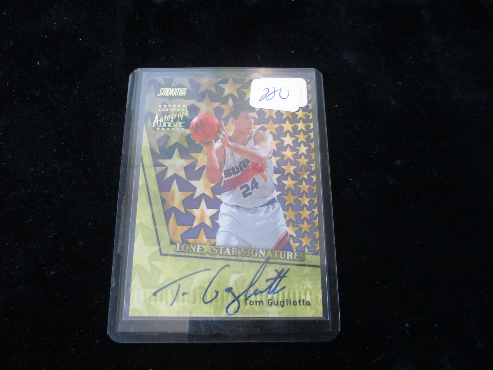 signature basketball card tom gugliotta (1 of 1)