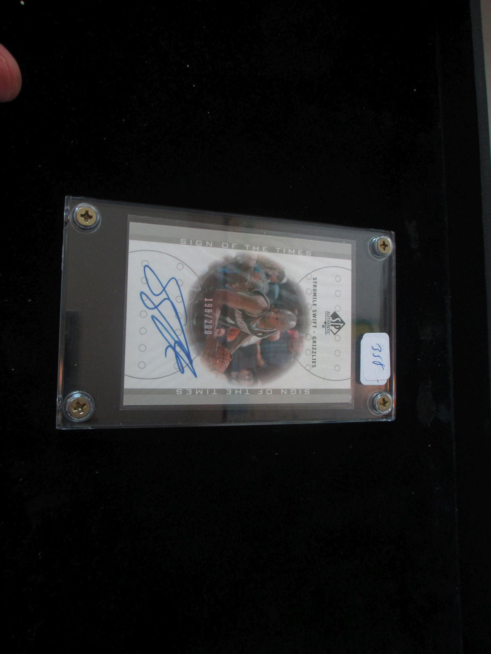 stromile swift signature card numbered 198/200 (1 of 1)