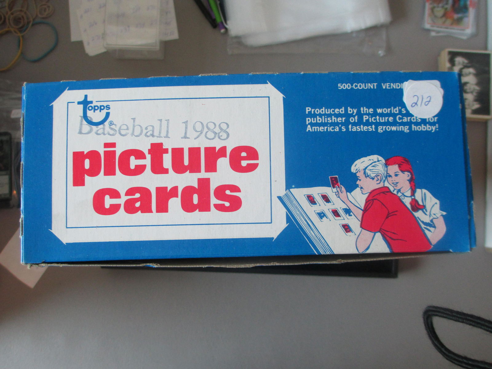 1988 unopened box of baseball card 500 cards per box (1 of 1)