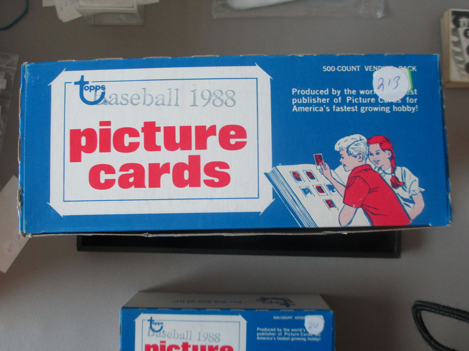 1988 unopened box of baseball card 500 cards per box (1 of 1)