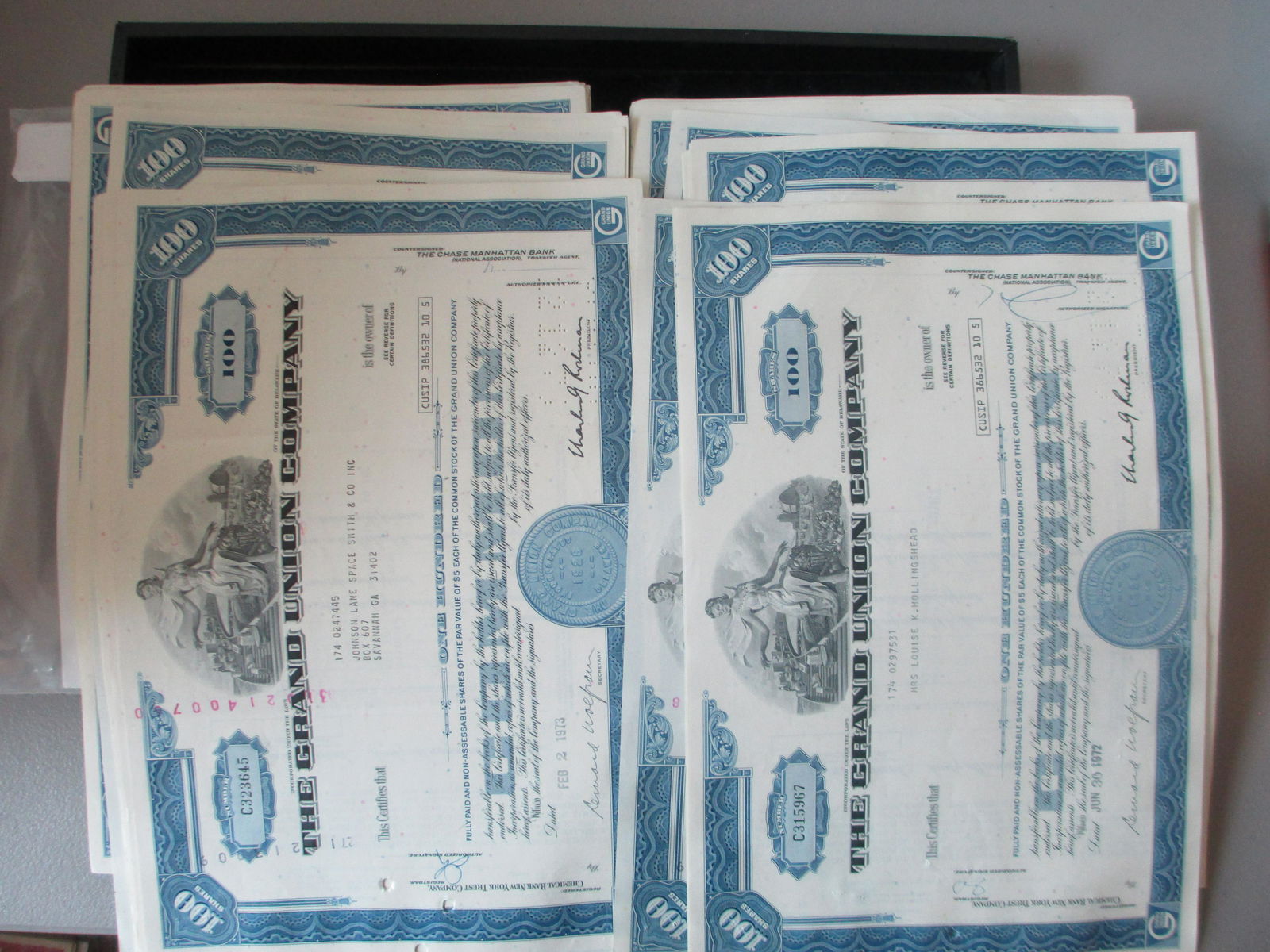 lot of 100 the grand union stock certificates (1 of 1)