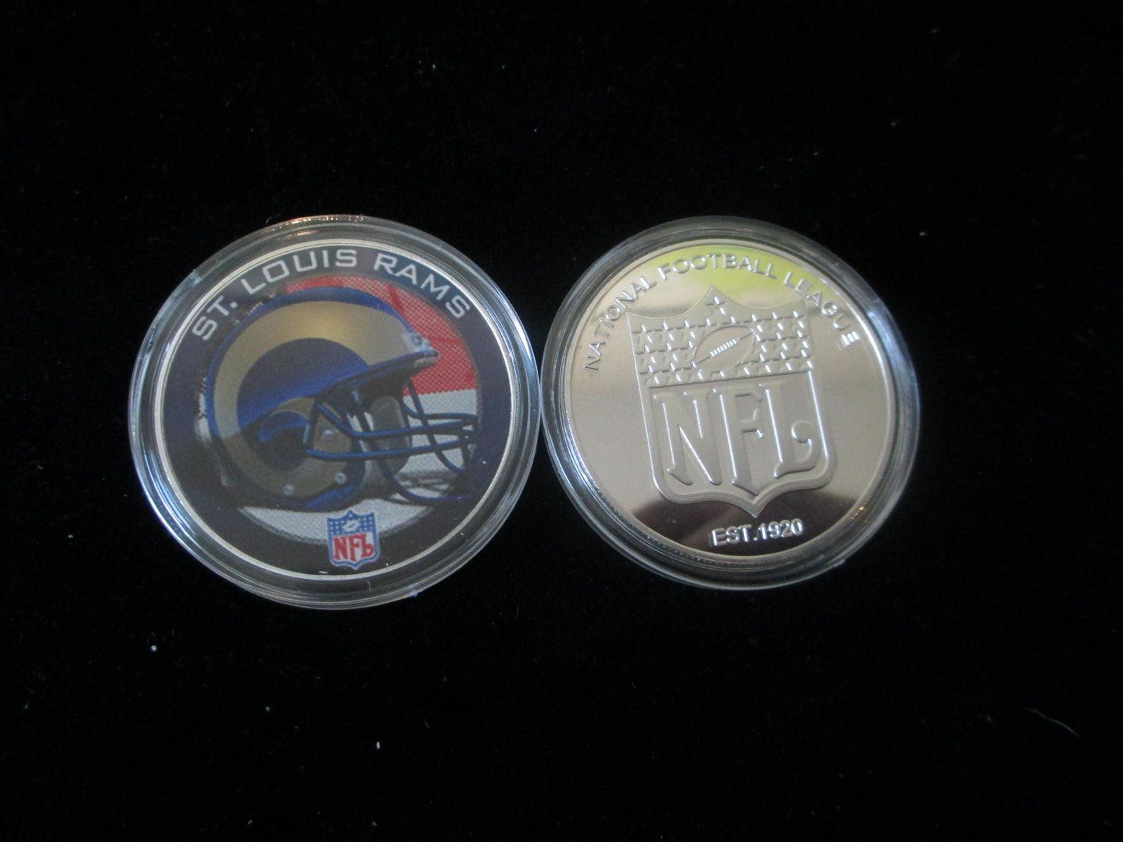 nfl coin st louis rams: in airtight plastic holder