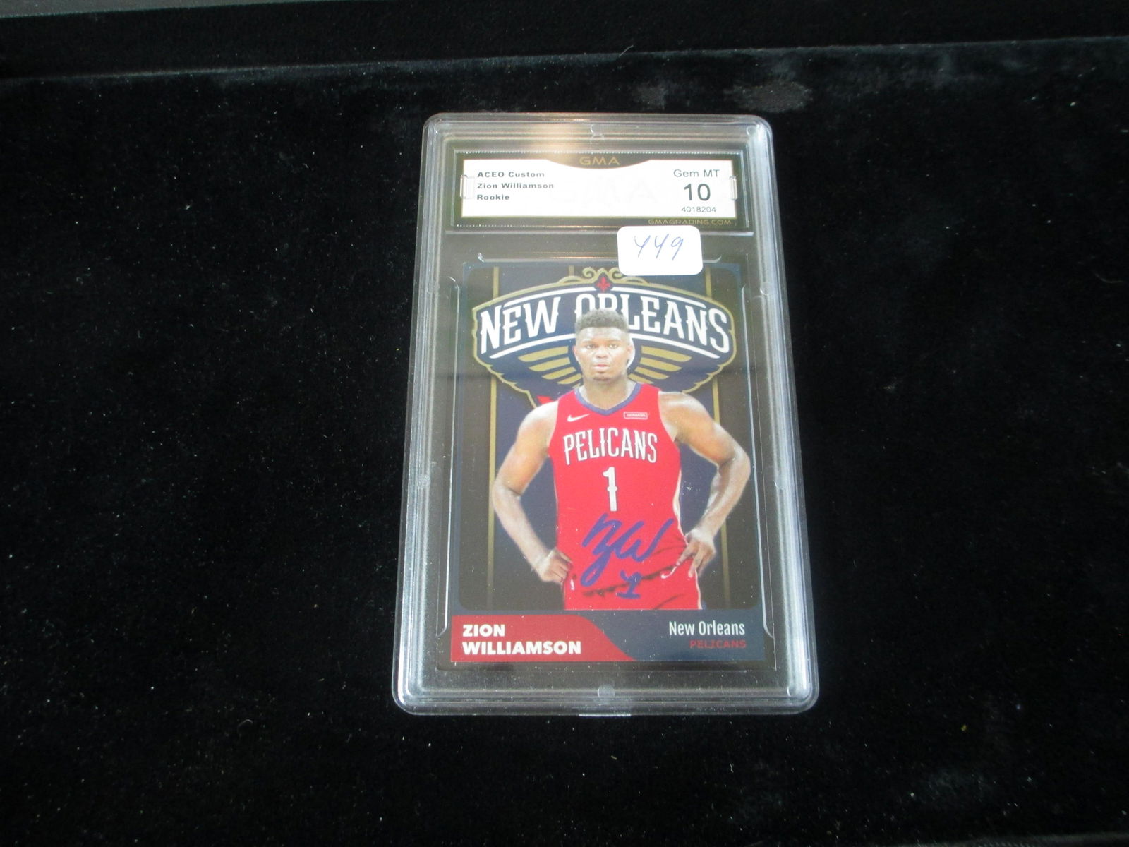 gma graded facsimile auto  zion williamson rookie card (1 of 1)