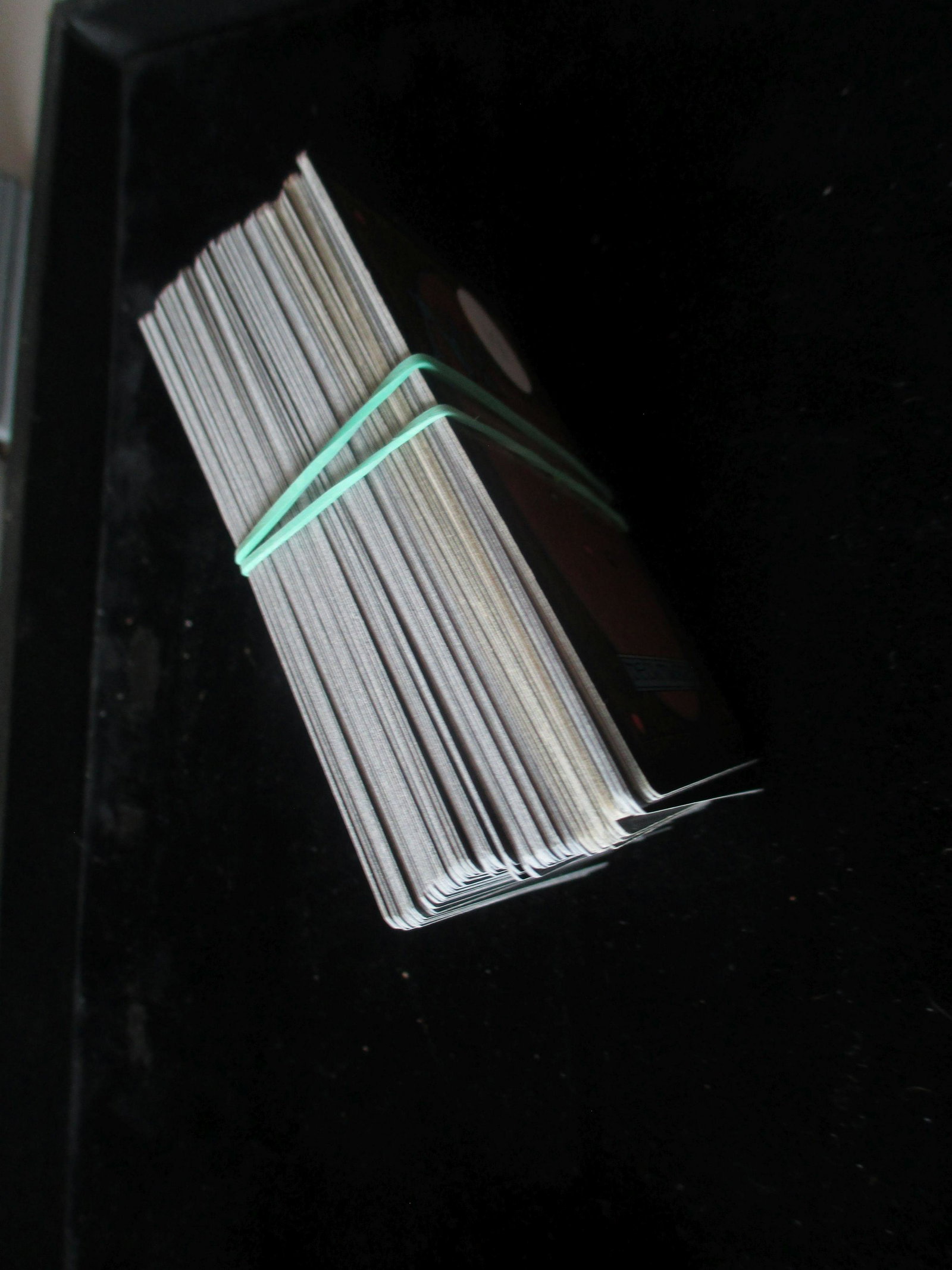 lot of 100 magic the gathering cards: nice large lot