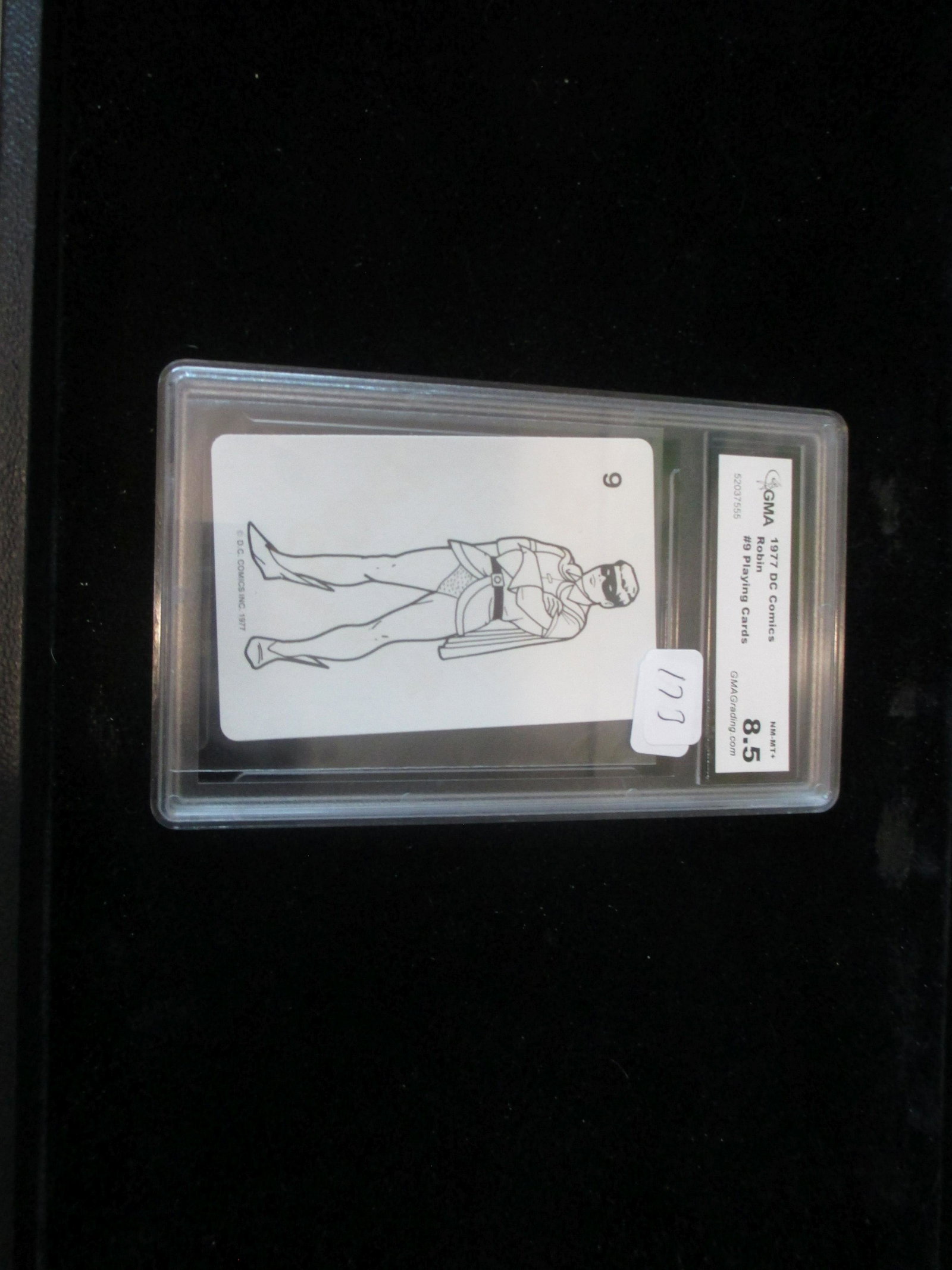 gma graded 1977 robin mint 8.5 (1 of 1)