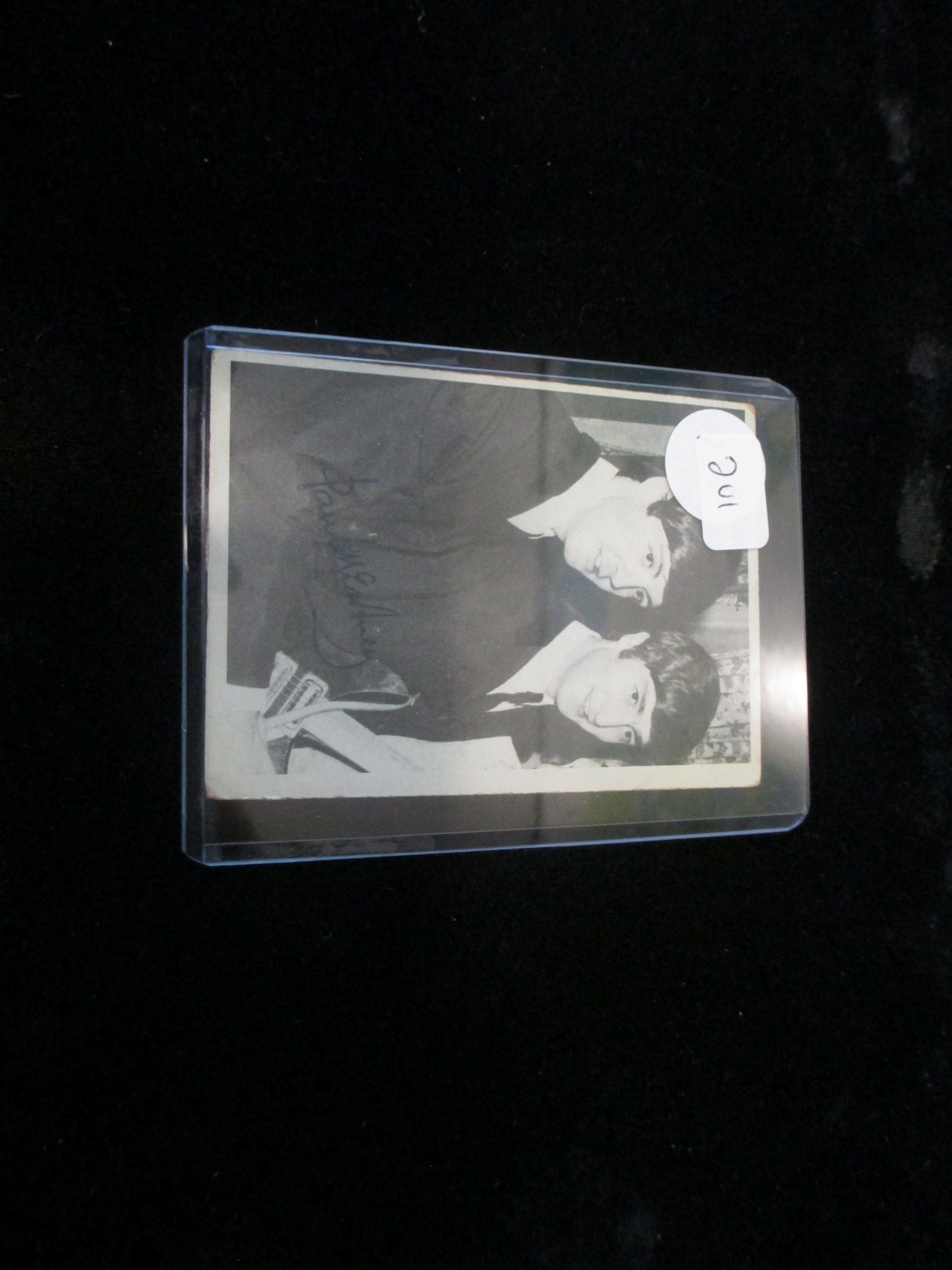 vintage beatles card paul mccartney: in top loaded sleeve