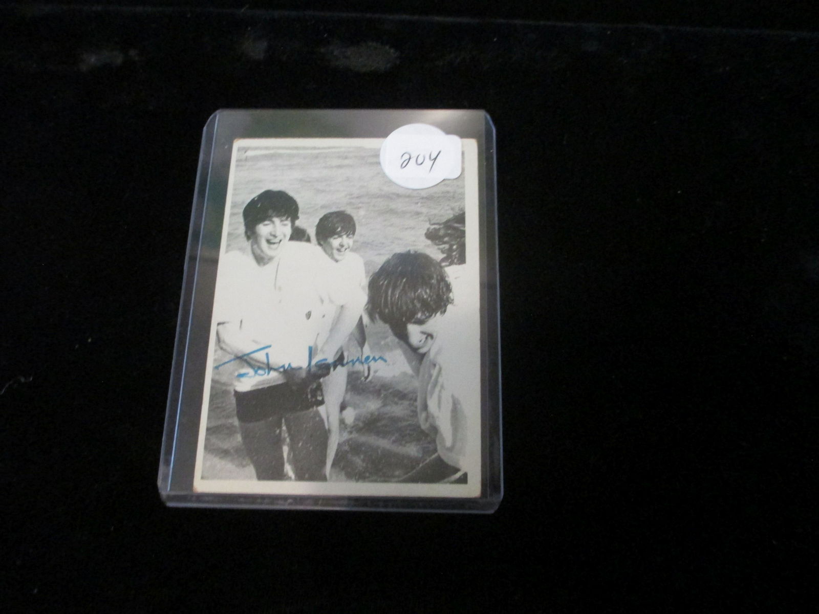 vintage beatles card john lennon: in top loaded sleeve