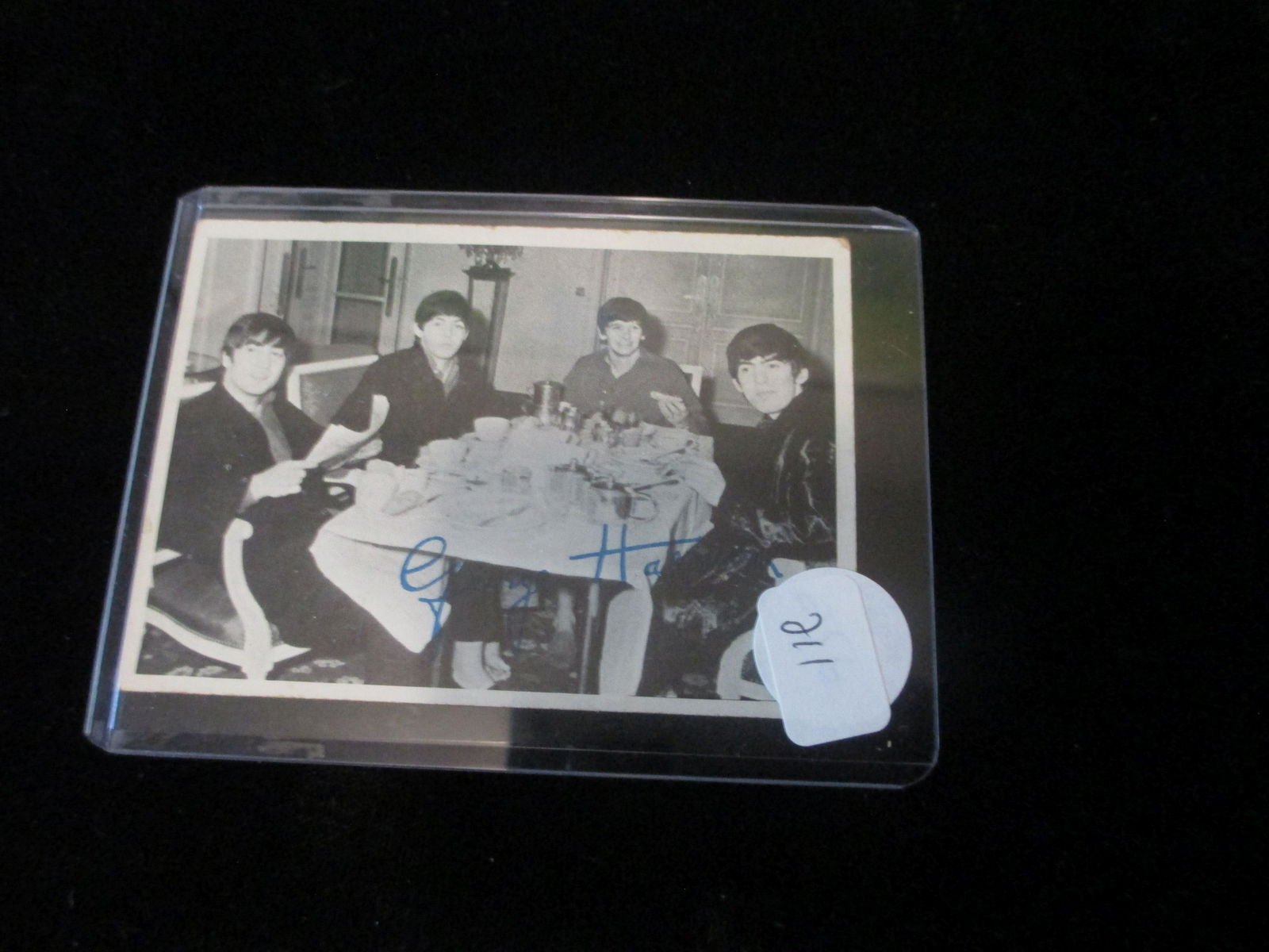 vintage beatles card george harrison: in top loaded sleeve