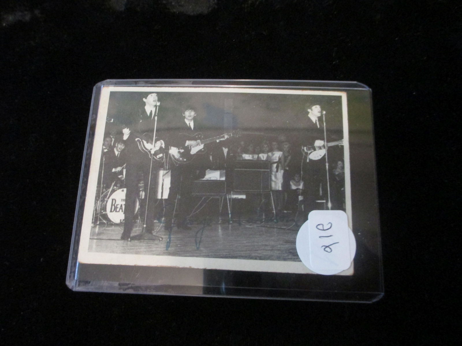 vintage beatles card george harrison: in top loaded sleeve