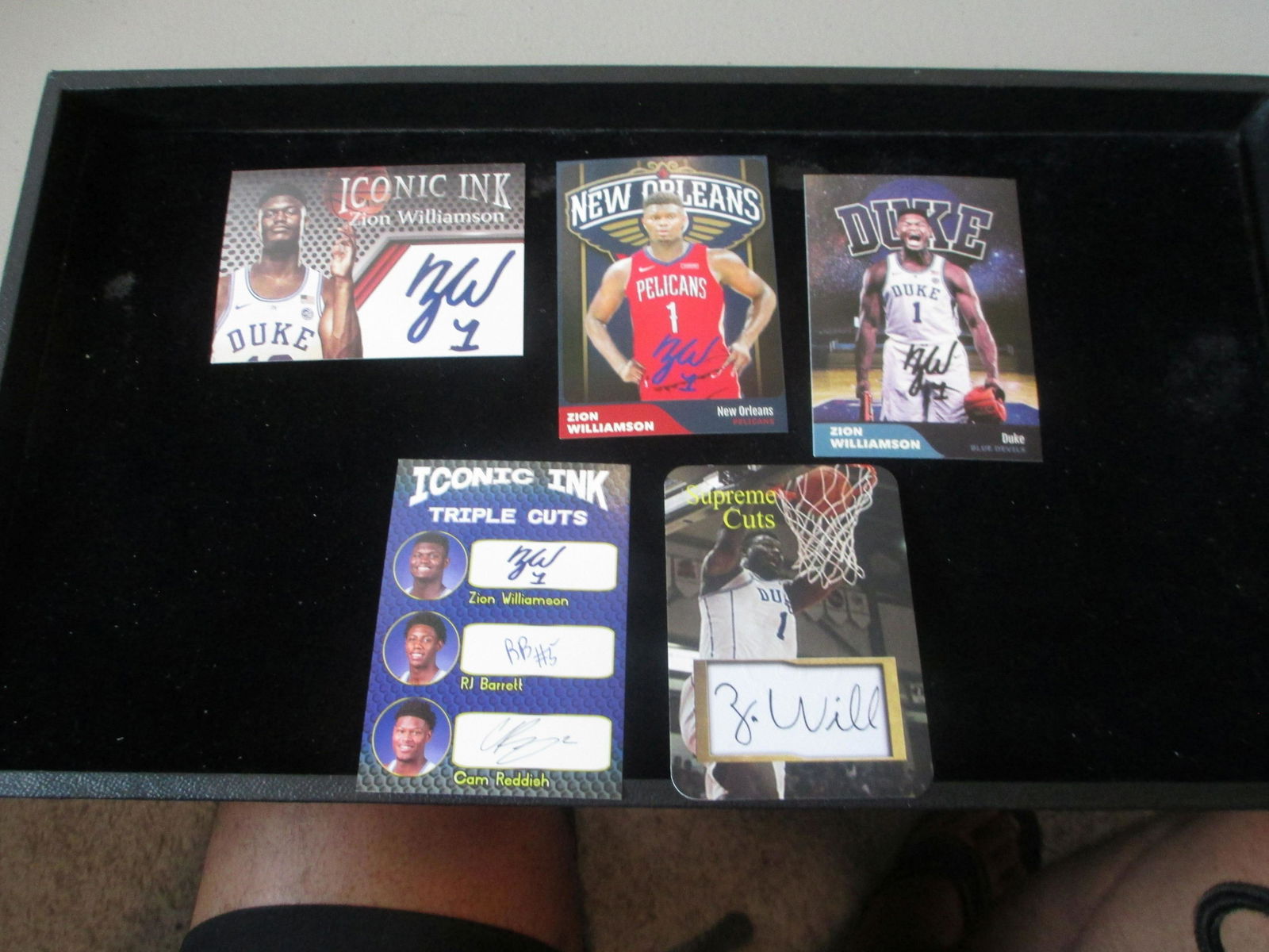 lot of 5 zion williamson facsimile auto cards (1 of 1)