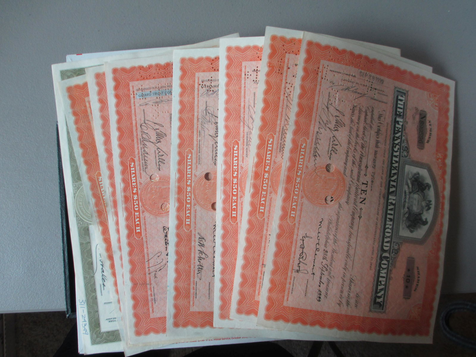 lot of 10 railroad stock certificates (1 of 1)