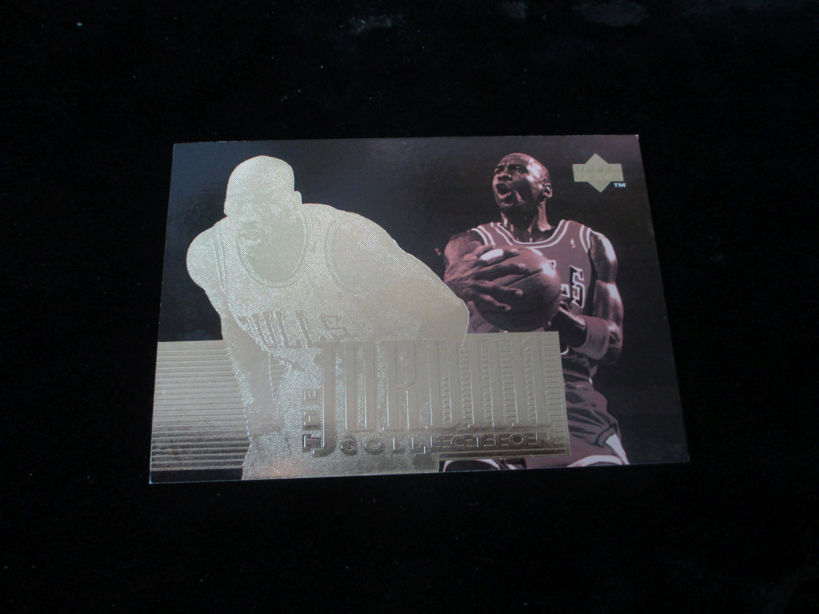 large michael jordan card: 24 3 1/2'' 5''