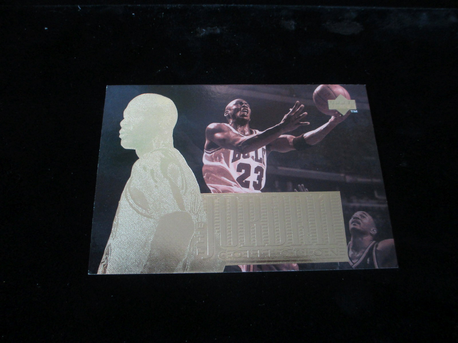 large michael jordan card: 24 3 1/2'' 5''