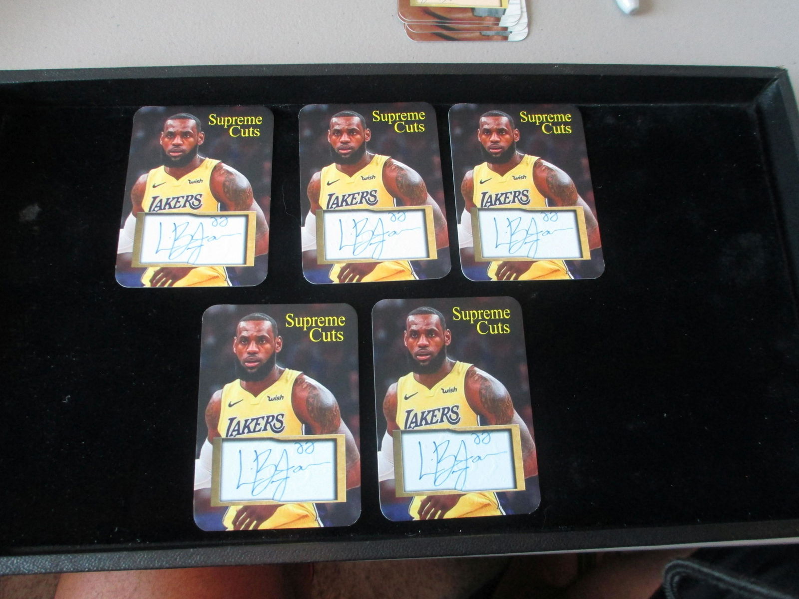 lot of 5 lebron james facsimile autos (1 of 1)
