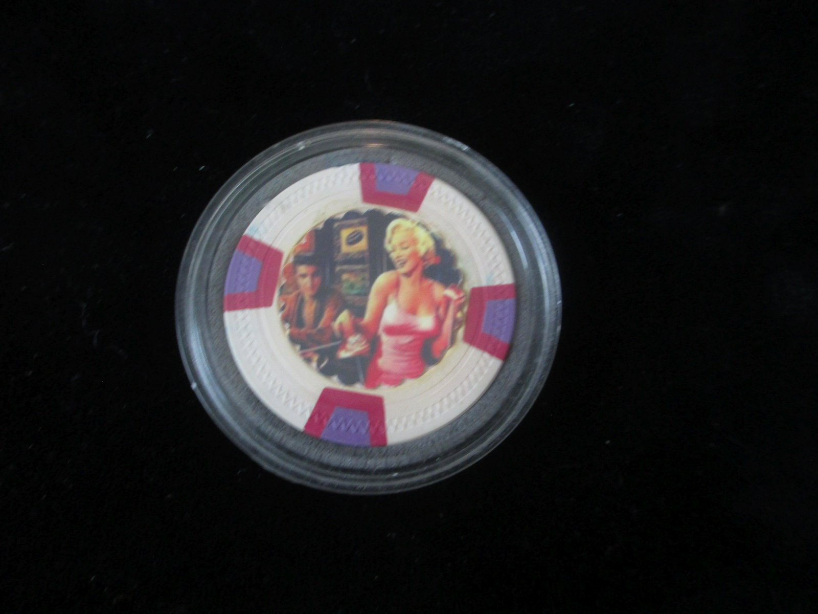 marylin monroe/elvis poker chip: in hard plastic case