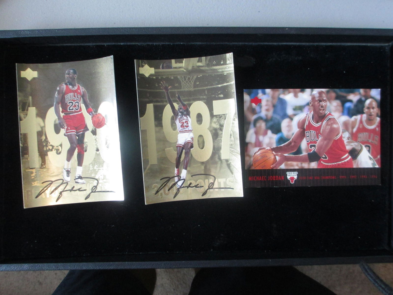 lot of 3 large michael jordan cards (1 of 1)
