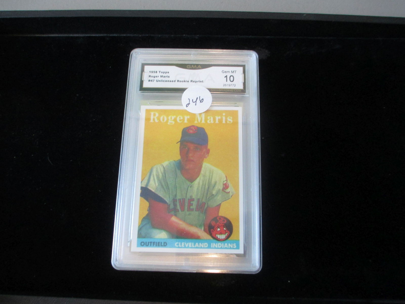 gma graded 1958 rookie reprint roger maris mint 10: nice graded card