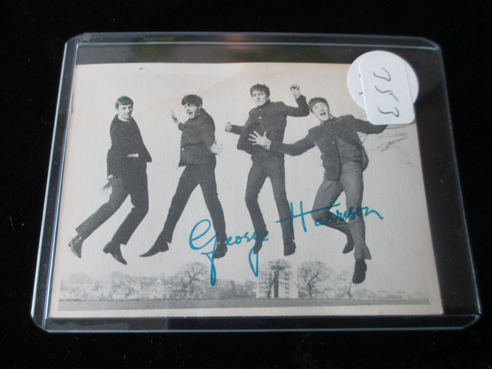 vintage 1964 beatles card george harrison: in top loaded sleeve