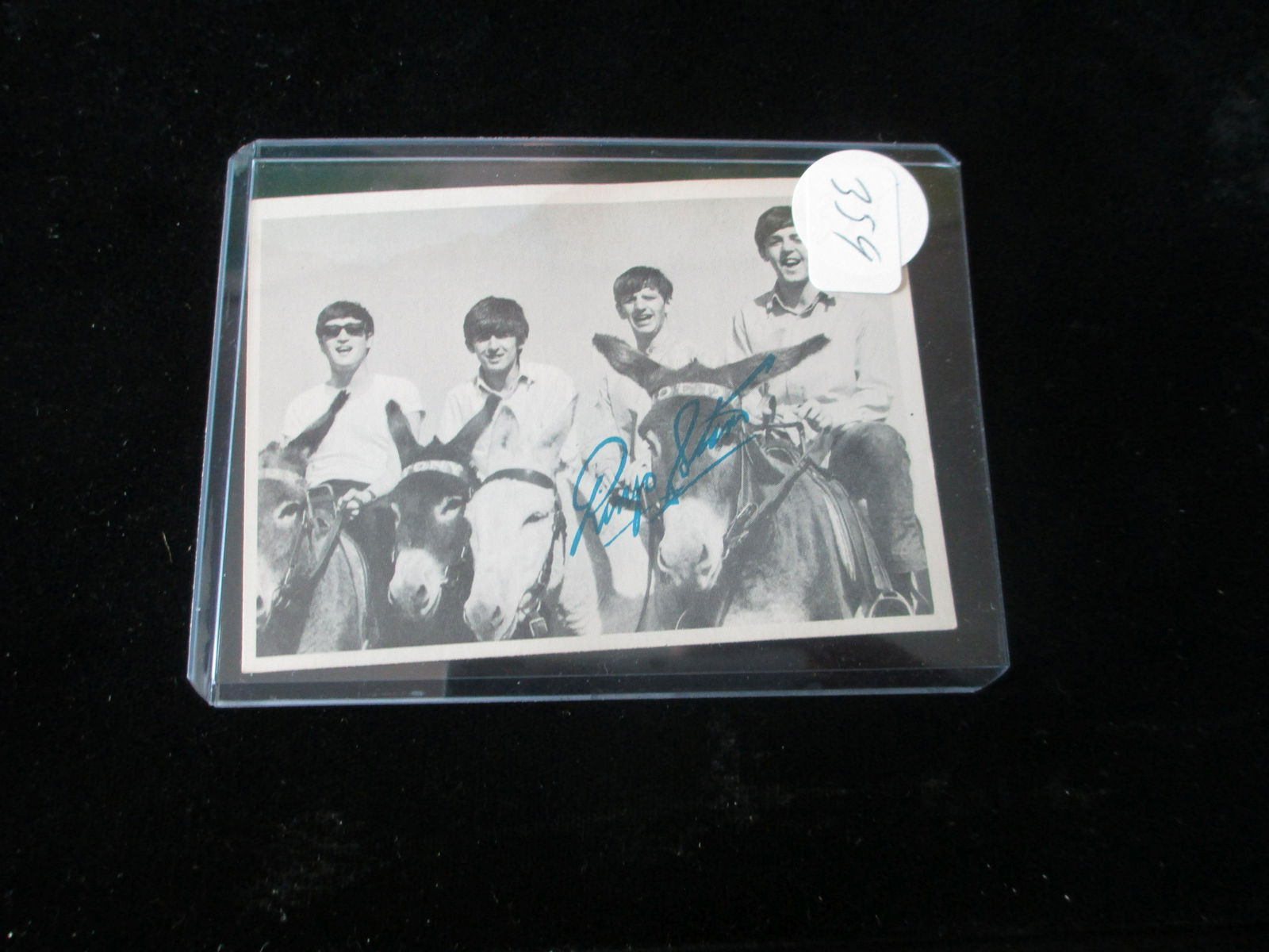 vintage 1964 beatles card ringo starr (1 of 1)