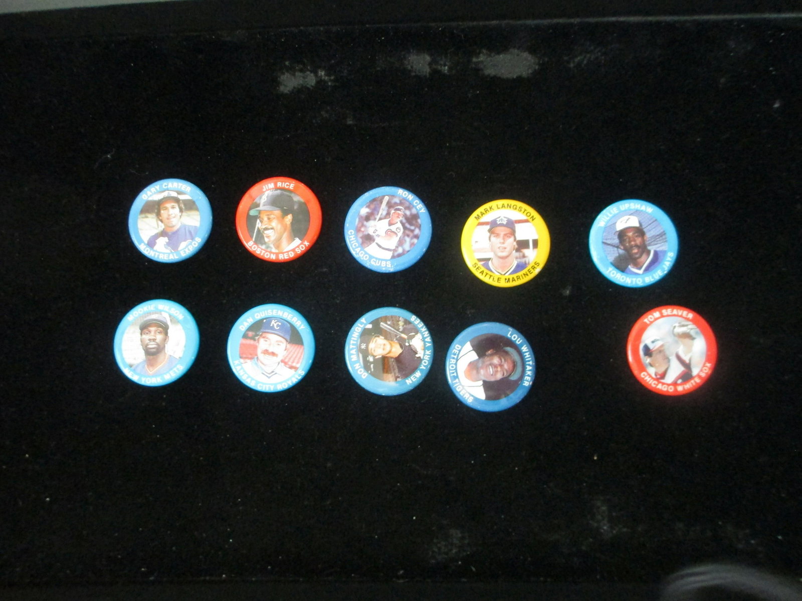 lot of 10 vintae baseball pinback buttons: vintage lot
